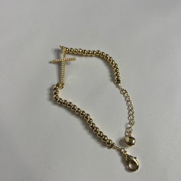 14k goldfilled cross bead bracelet - Picture 2 of 4
